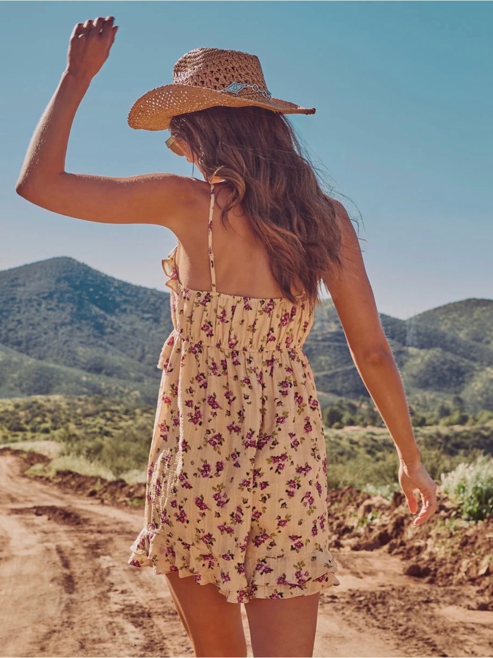 Vici Rebel Bloom Ruffle Floral Romper - Picture 3 of 6